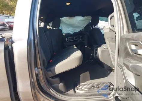 2019 Ram 1500 Big Horn/Lone Star 4X4 5'7 Box из США, поврежденный, VIN 1C6SRFFT5KN547264